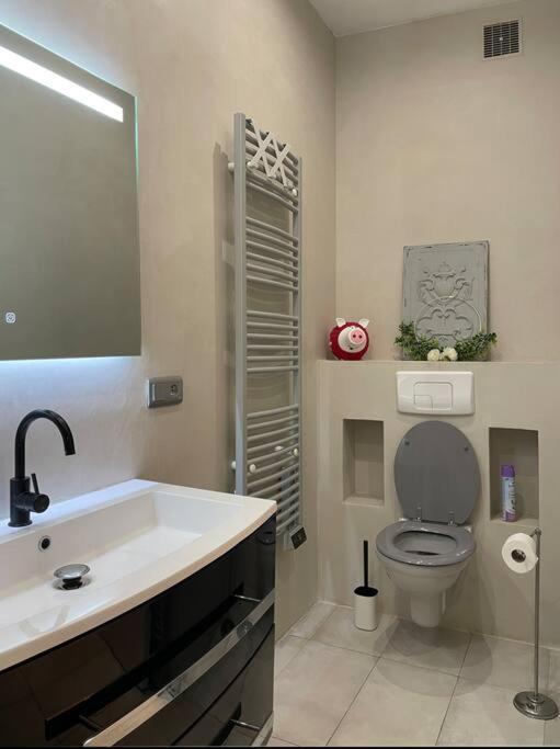 Luxury Apartment In The Heart Of Old Town Nice. Eksteriør billede