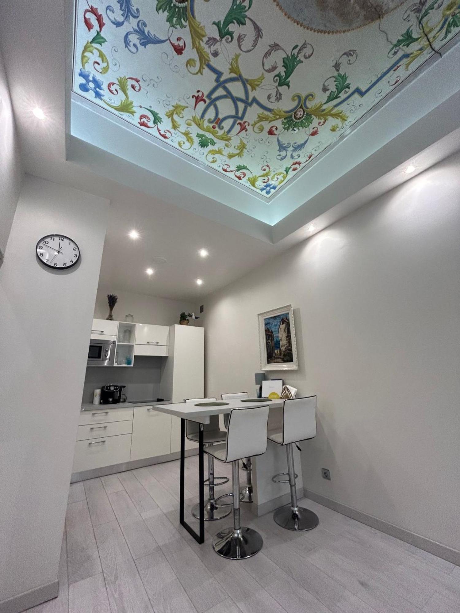 Luxury Apartment In The Heart Of Old Town Nice. Eksteriør billede